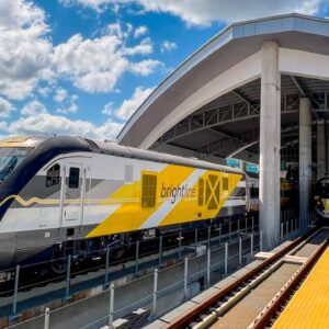 Descubriendo Florida a Alta Velocidad: La Brillante Experiencia de Viajar con Brightline