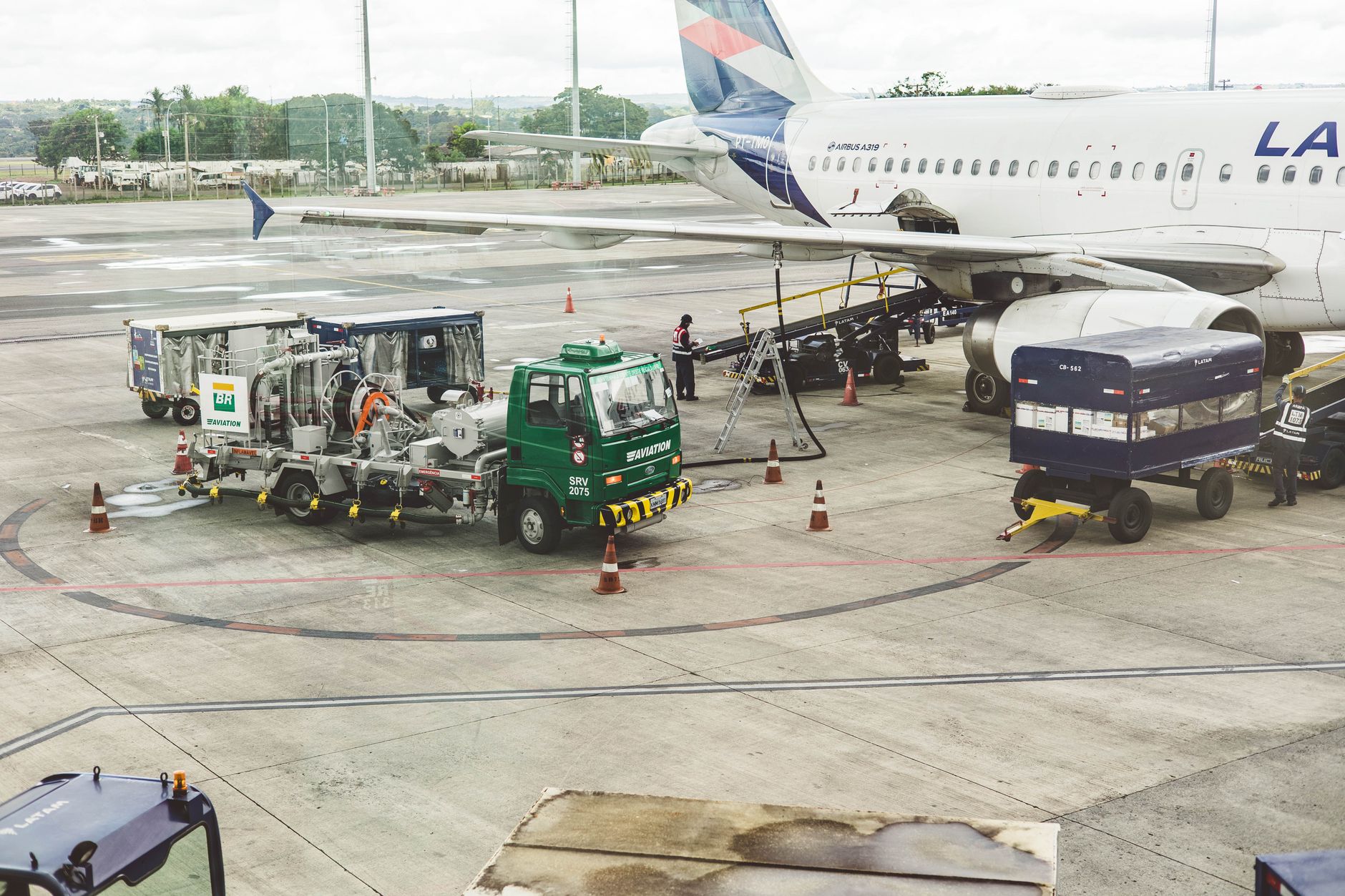 aircraft ground operations at airport terminal